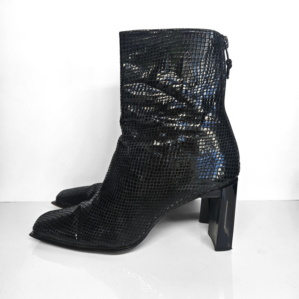 Stuart Weitzman Black Snake Embossed Leather Square Toe Block Heel Boots 8.5 AA - Picture 4 of 9
